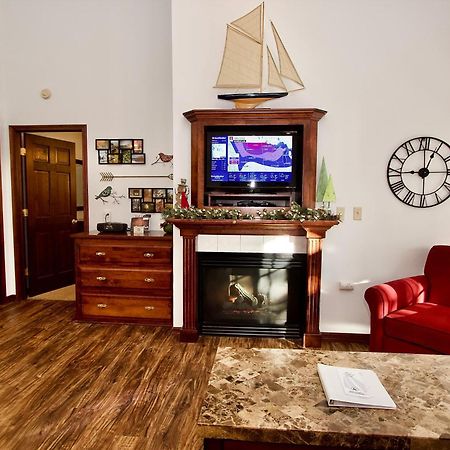 Baileys Harbor Yacht Club Resort Bagian luar foto