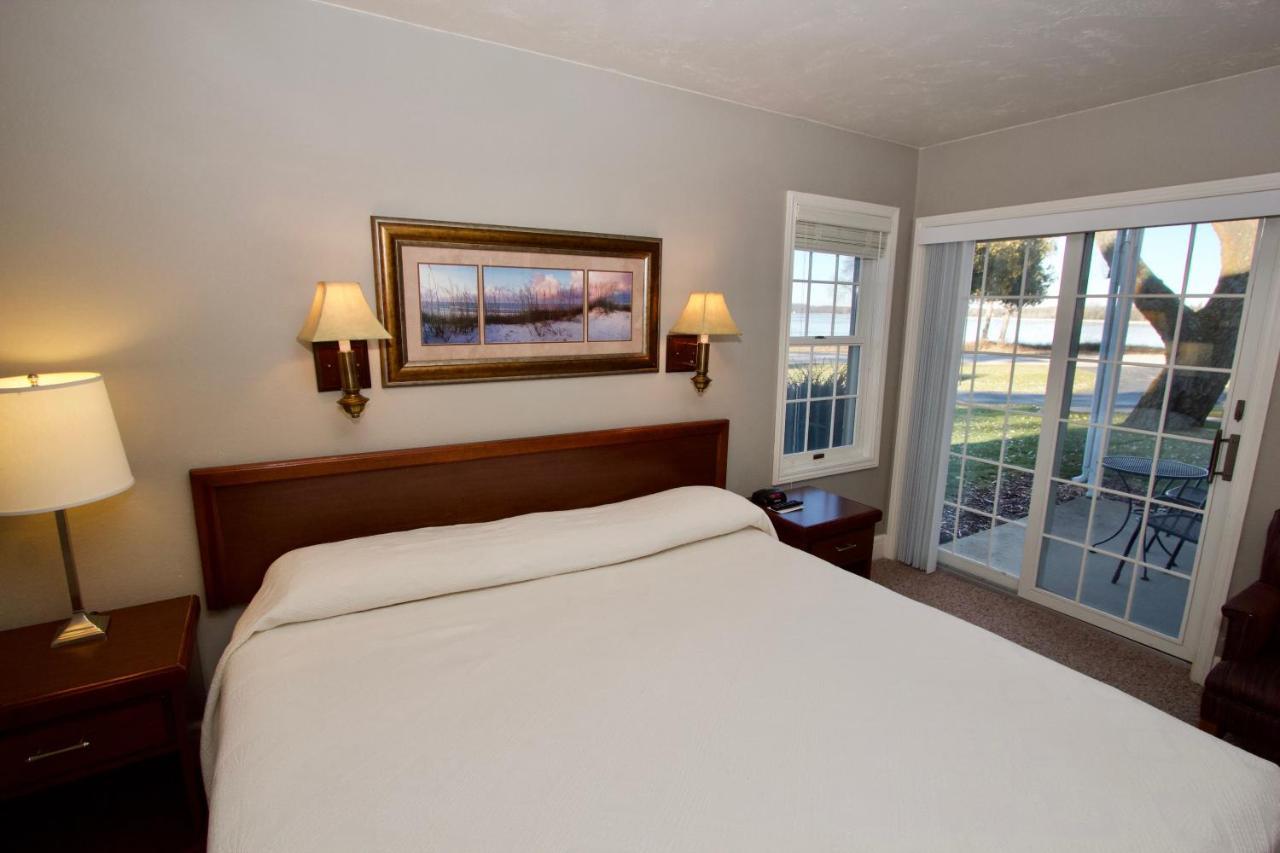 Baileys Harbor Yacht Club Resort Bagian luar foto