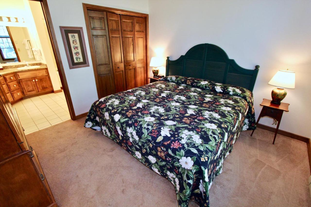 Baileys Harbor Yacht Club Resort Bagian luar foto