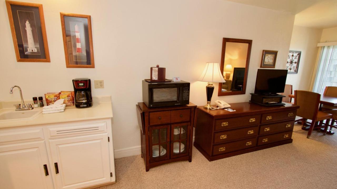 Baileys Harbor Yacht Club Resort Bagian luar foto