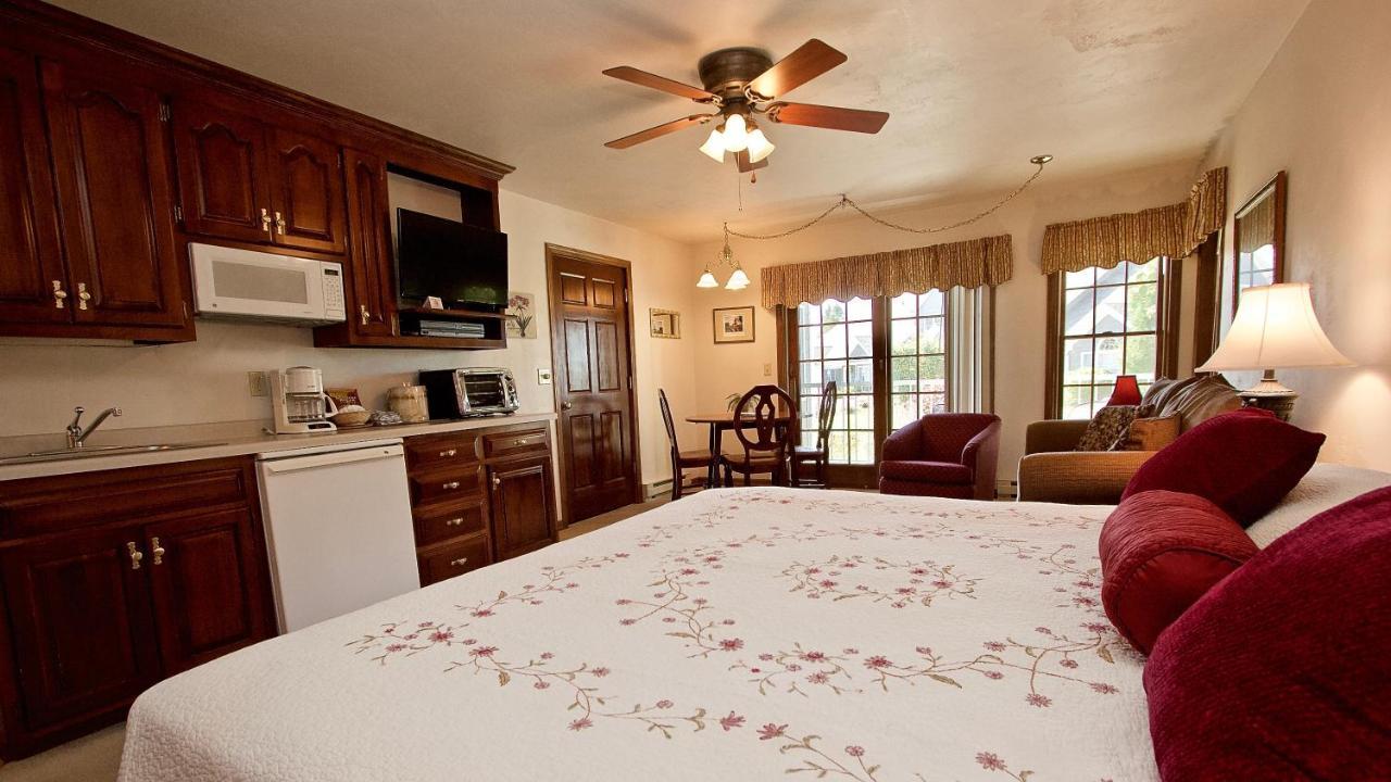 Baileys Harbor Yacht Club Resort Bagian luar foto