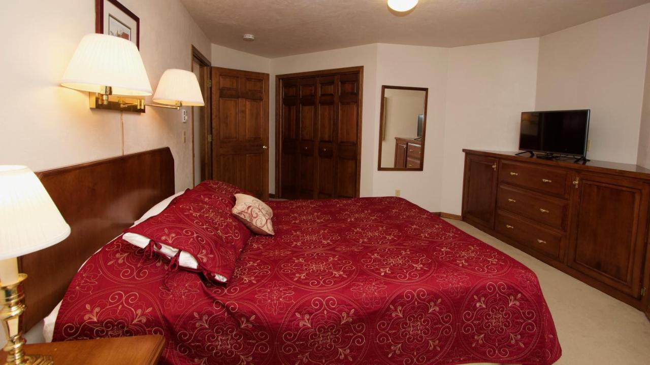Baileys Harbor Yacht Club Resort Bagian luar foto