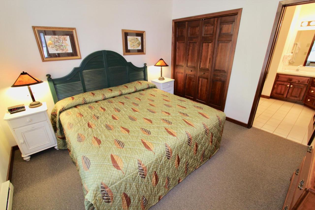 Baileys Harbor Yacht Club Resort Bagian luar foto