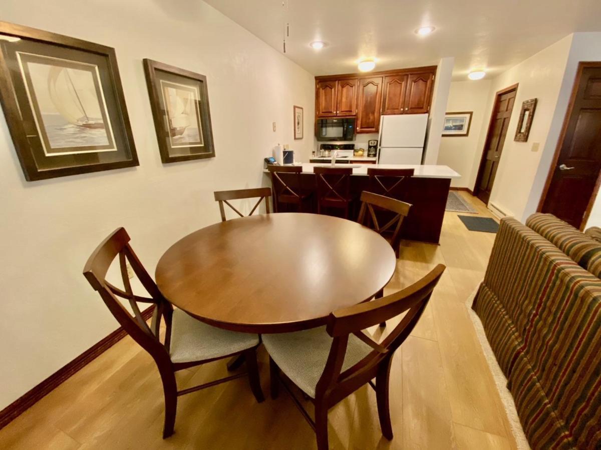 Baileys Harbor Yacht Club Resort Bagian luar foto